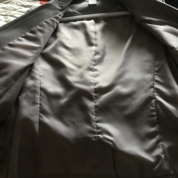 New Grey Blazer - Picture 7 of 8